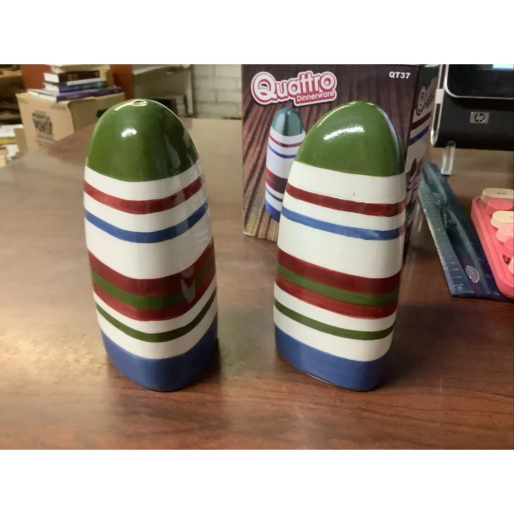 Quattro Salt And Pepper Shakers Ceramic
